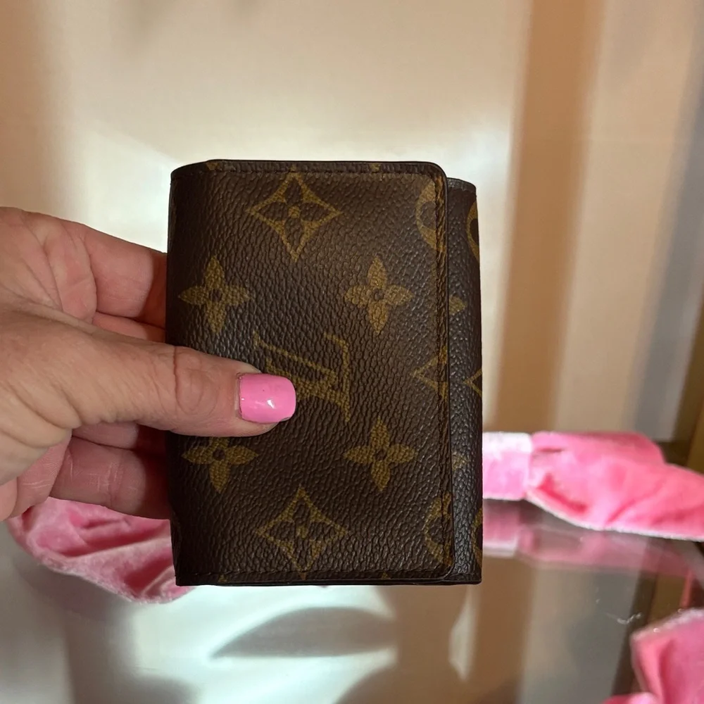 Louis Vuitton Dark Brown Monogram Wallet - Picture 6 of 7